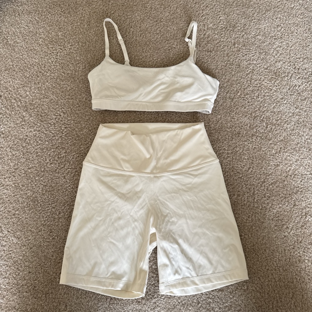 CRZ YOGA Cream Women Shorts